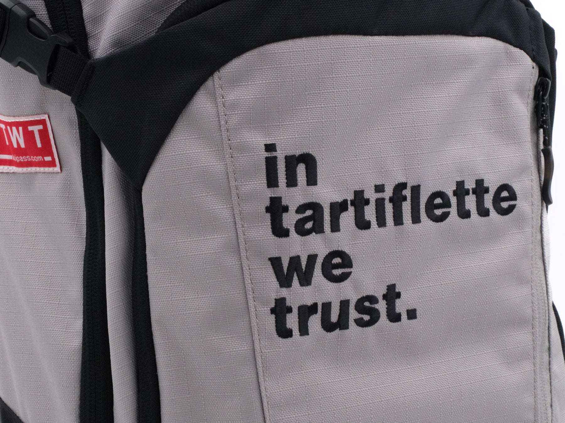 Sac à dos Dakine In Tartiflette We Trust Gris Nuage